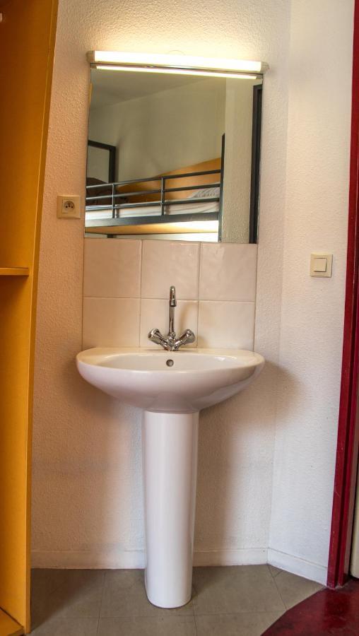 Auberge De Jeunesse Hi Nice Les Camelias Bagian luar foto