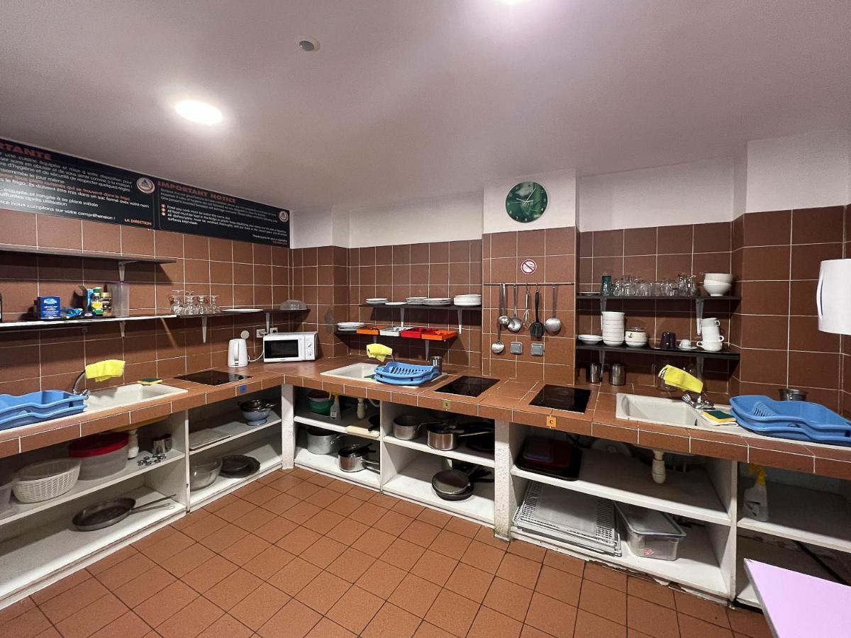 Auberge De Jeunesse Hi Nice Les Camelias Bagian luar foto