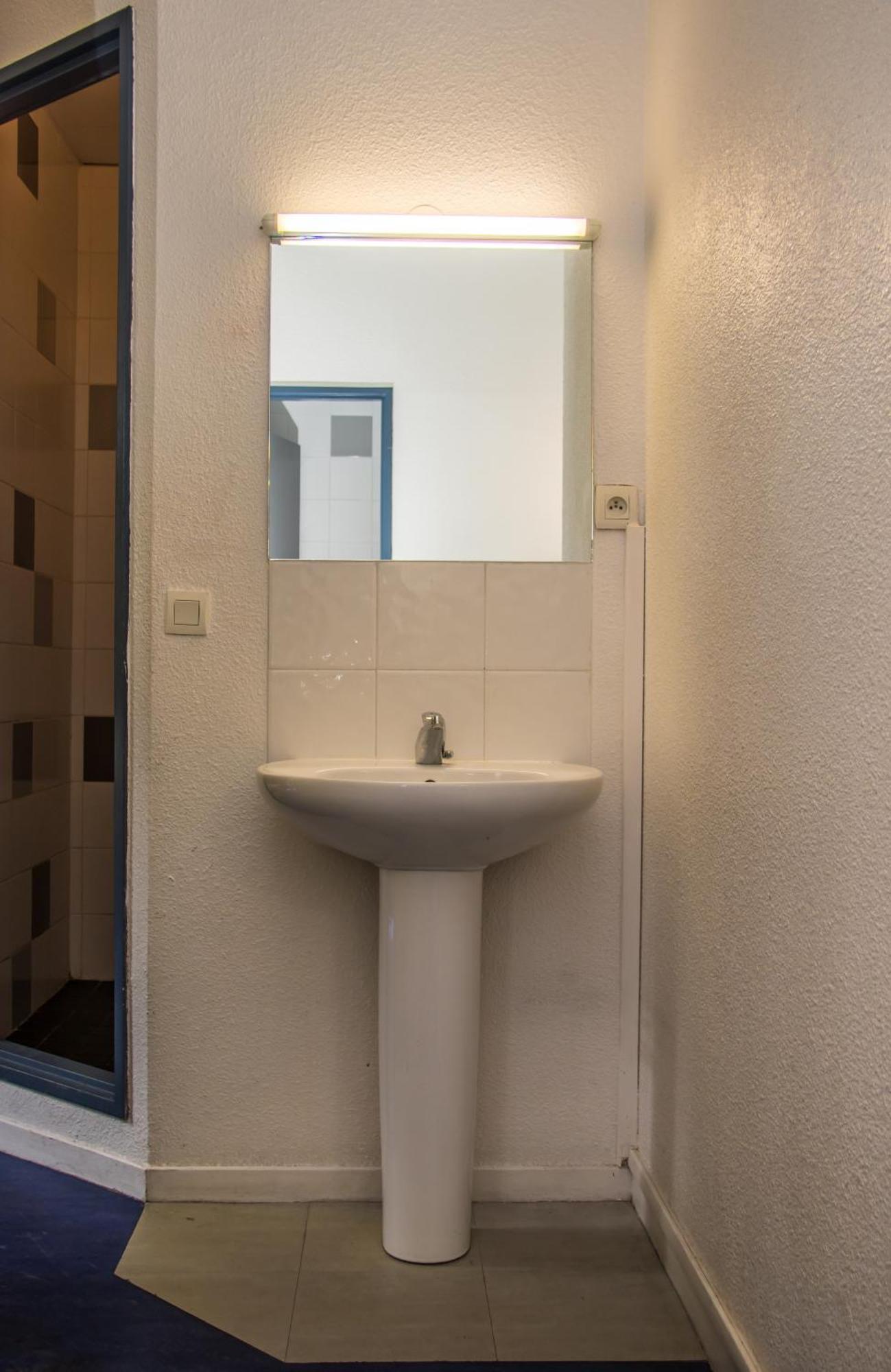 Auberge De Jeunesse Hi Nice Les Camelias Bagian luar foto